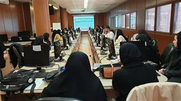 تور آشنایی با کتابخانه دیجیتال دانشجویان جدیدالورود دانشکده مدیریت و اطلاع رسانی پزشکی 1402